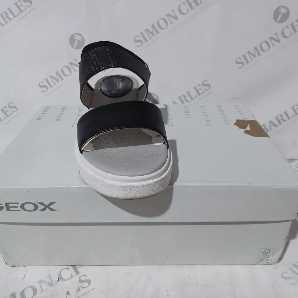 BOXED PAIR OF GEOX OPEN TOE SANDALS IN BLACK UK SIZE 5