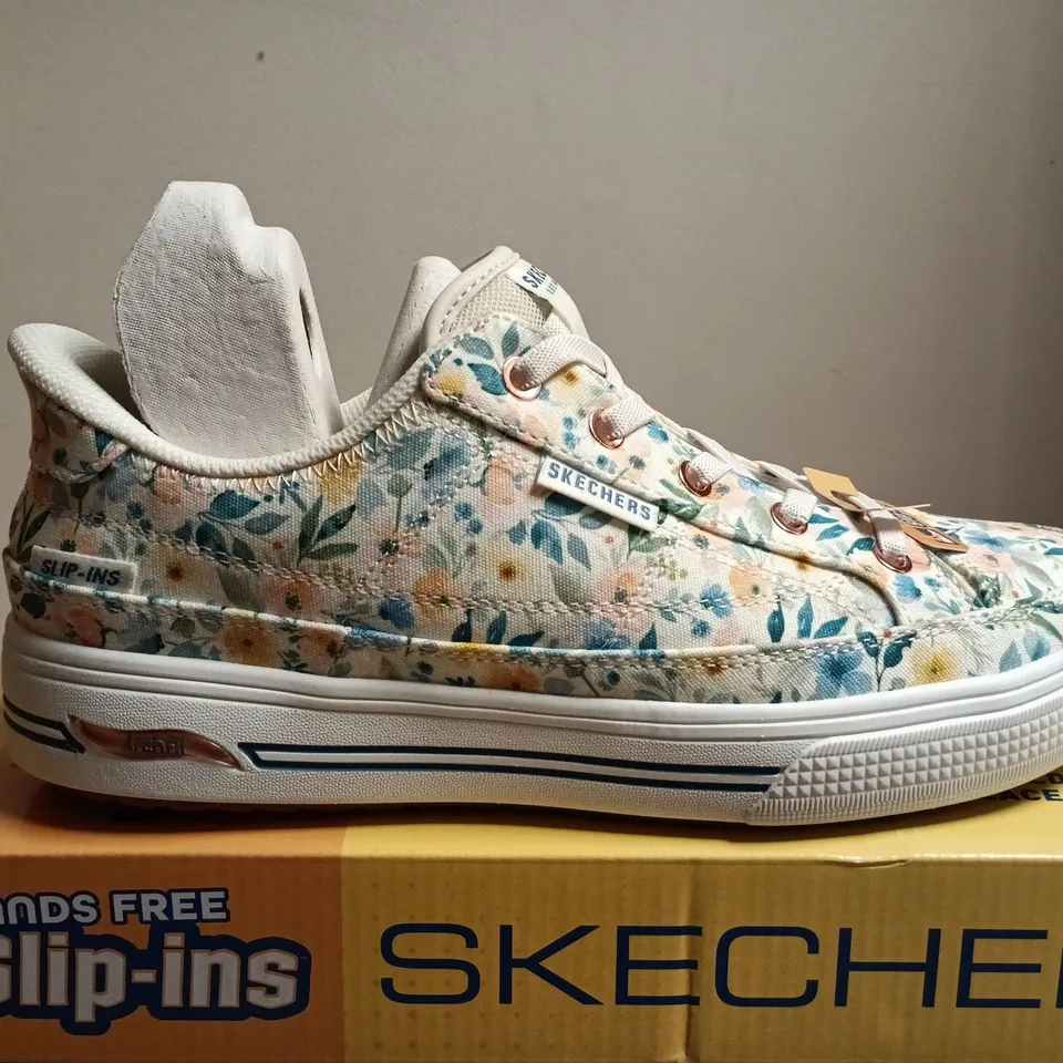 BOXED PAIR OF SKECHERS ARCH FIT ARCADE FLORAL SLIP-ON SNEAKERS – WOMEN'S, UK 6