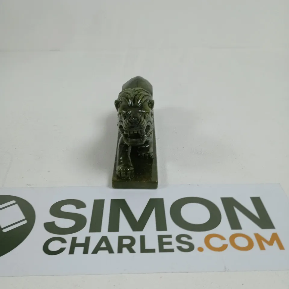 DECORATIVE LION STATUE GREEN