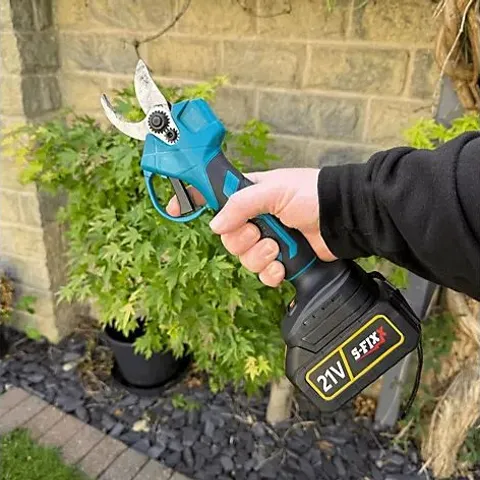SFIXX LONG REACH ELECTRIC PRUNER