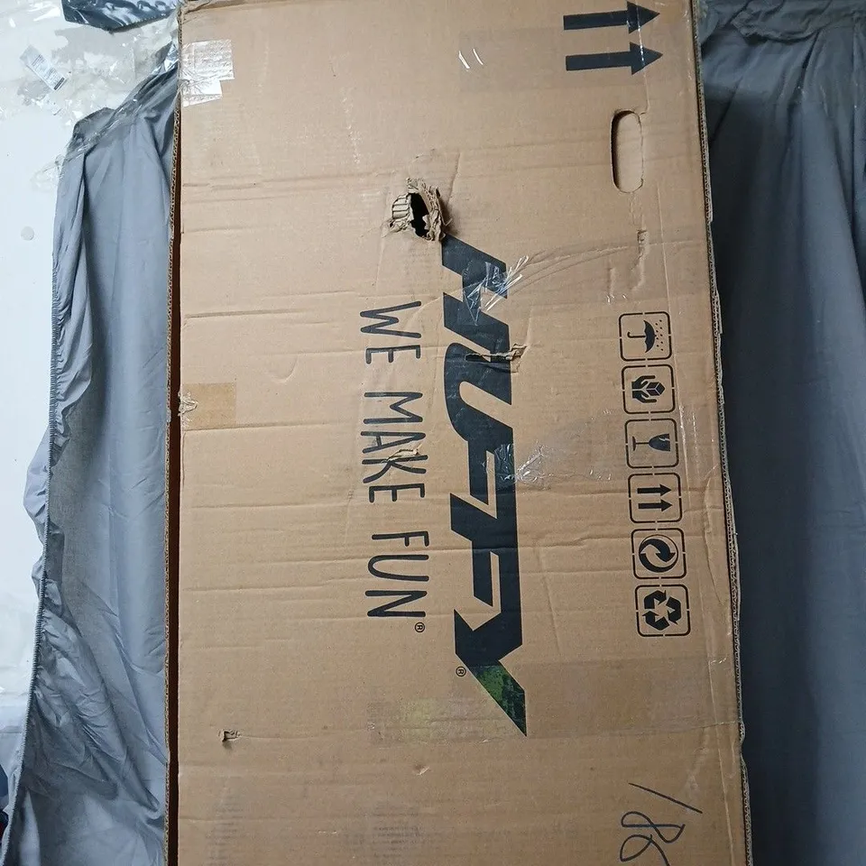 HUFFY GIRLY GIRL 20 INCH WHITE BIKE - COLLECTION ONLY