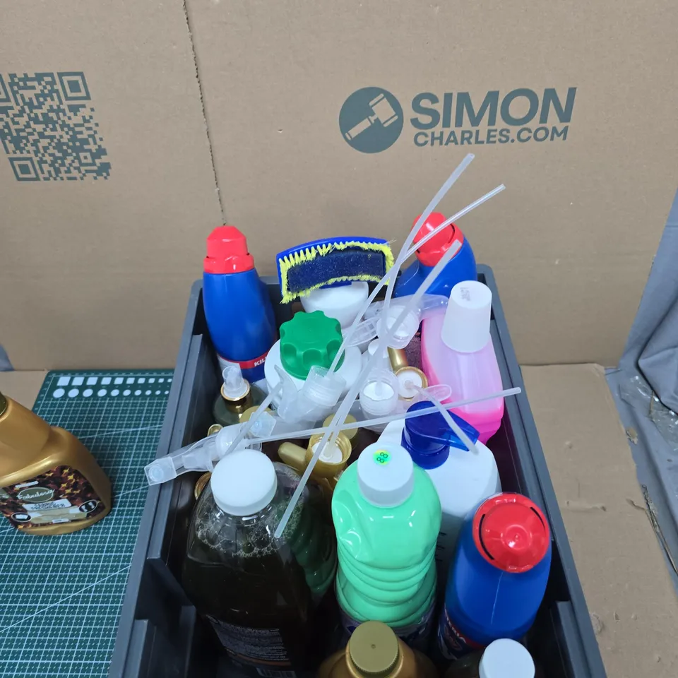 TOTE OF APPROXIMATELY 12 ASSORTED LIQUIDS TO INCLUDE: FABRIC FRESHENER