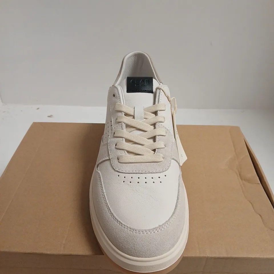 BOXED PAIR OF CLAE MOSES WHITE FEATHER SNEAKERS – UK 9.5