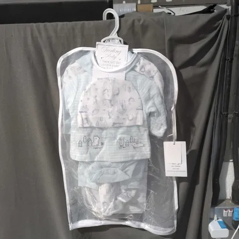 STERLING BABY 7-PIECE GIFT SET NB (NEWBORN)