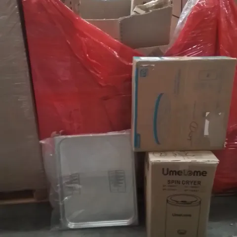 PALLET OF ASSORTED HOUSEHOLD GOODS AND PRODUCTS TO INCLUDE;SPIN DRYER,CEILING FAN WITH LIGHT,SERVING TRAYS