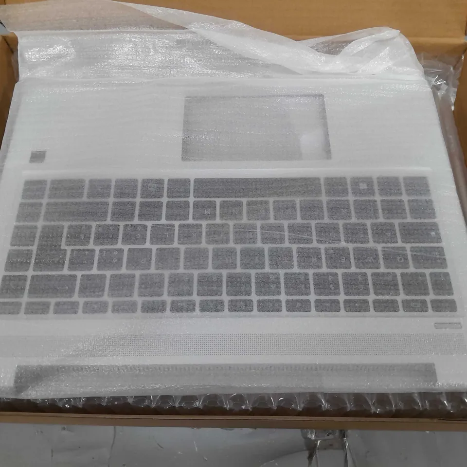 HP L65224-061 NOTEBOOK SPARE PART KEYBOARD