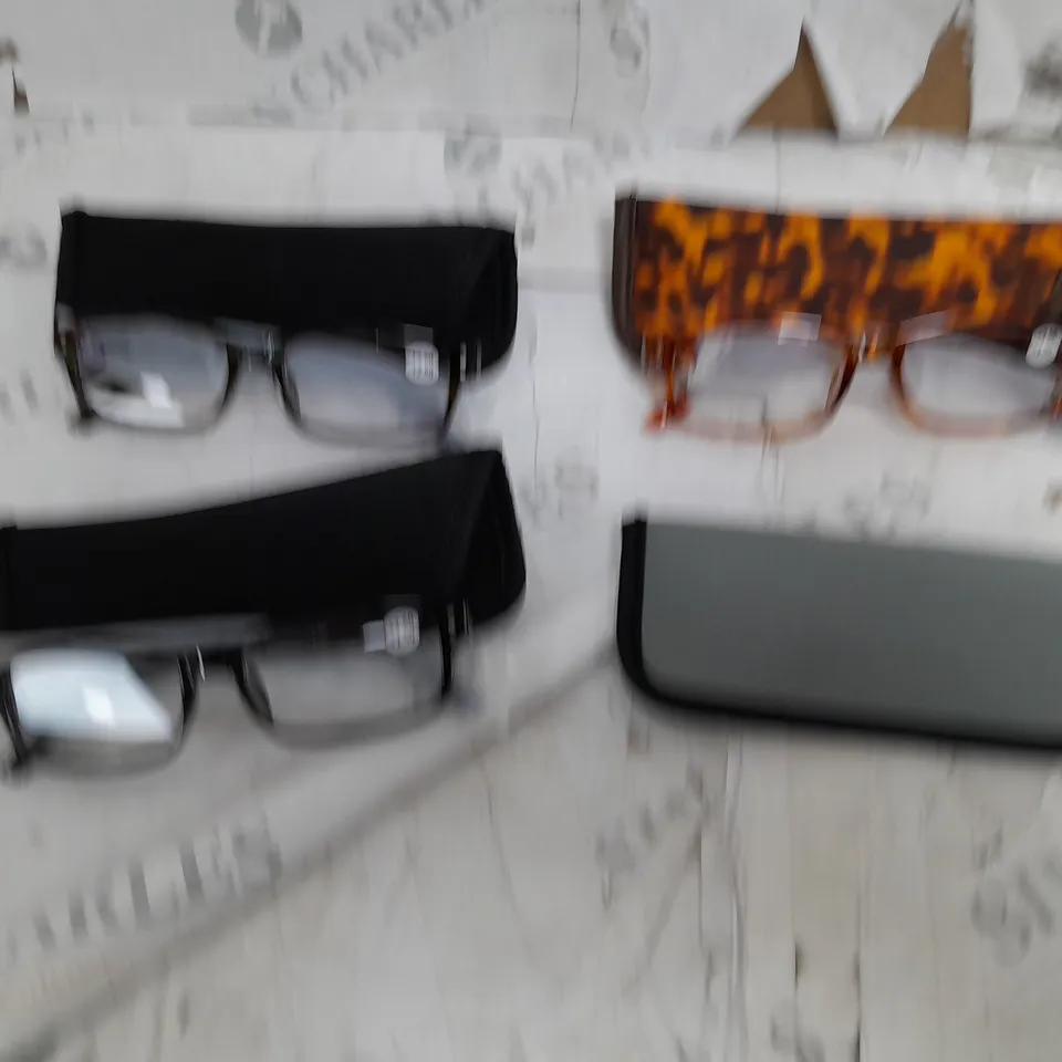 HUMMINGBIRD SET OF 4 CLASSIC READERS