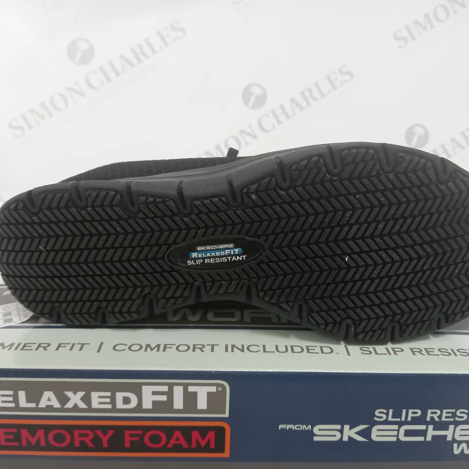 SKECHERS LACE UO WORK TRAINERS SIZE 4 1/2