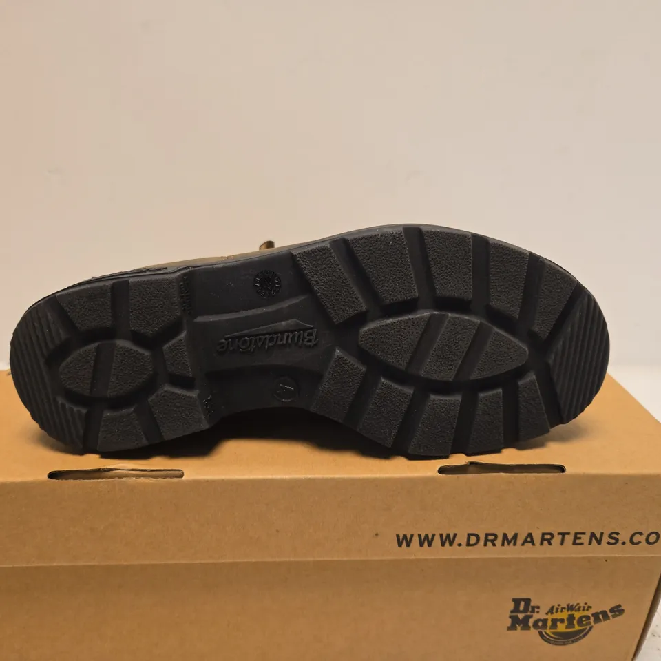 BOCED PAIR OF DR. MARTENS 1460 CHELSEA BOOT – UK SIZE 5