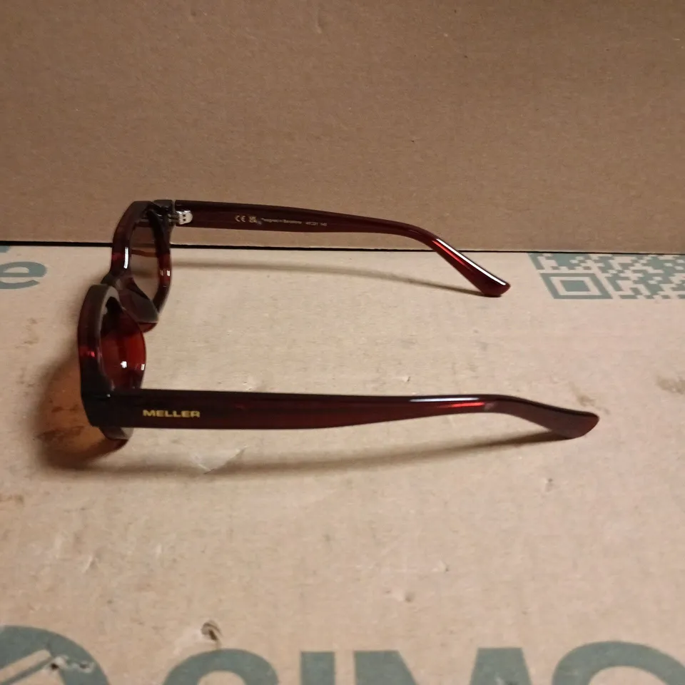 BOXED MELLER CLEAR MAROON BROWN FRAMED GLASSES - CU-MAROONBROWN