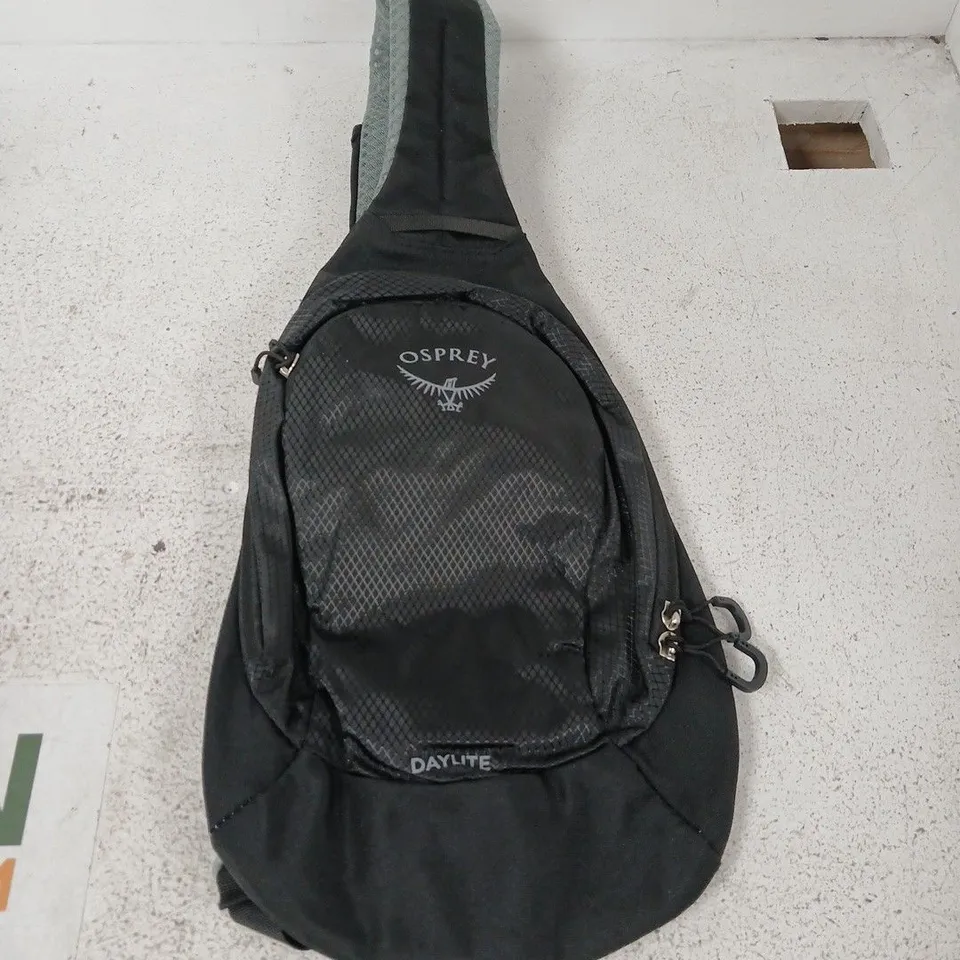 OSPREY DAYLITE SLING BACKPACK