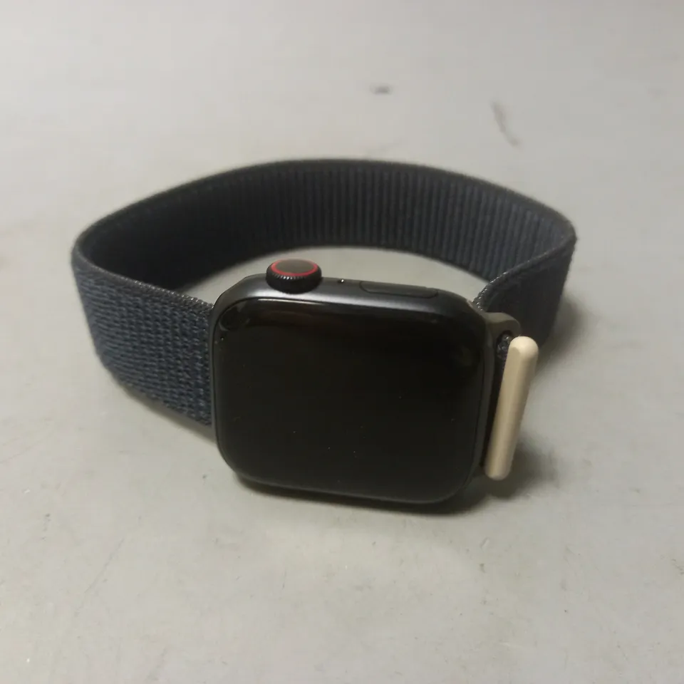 APPLE WATCH SERIES 9 (41mm) (NO STRAP)