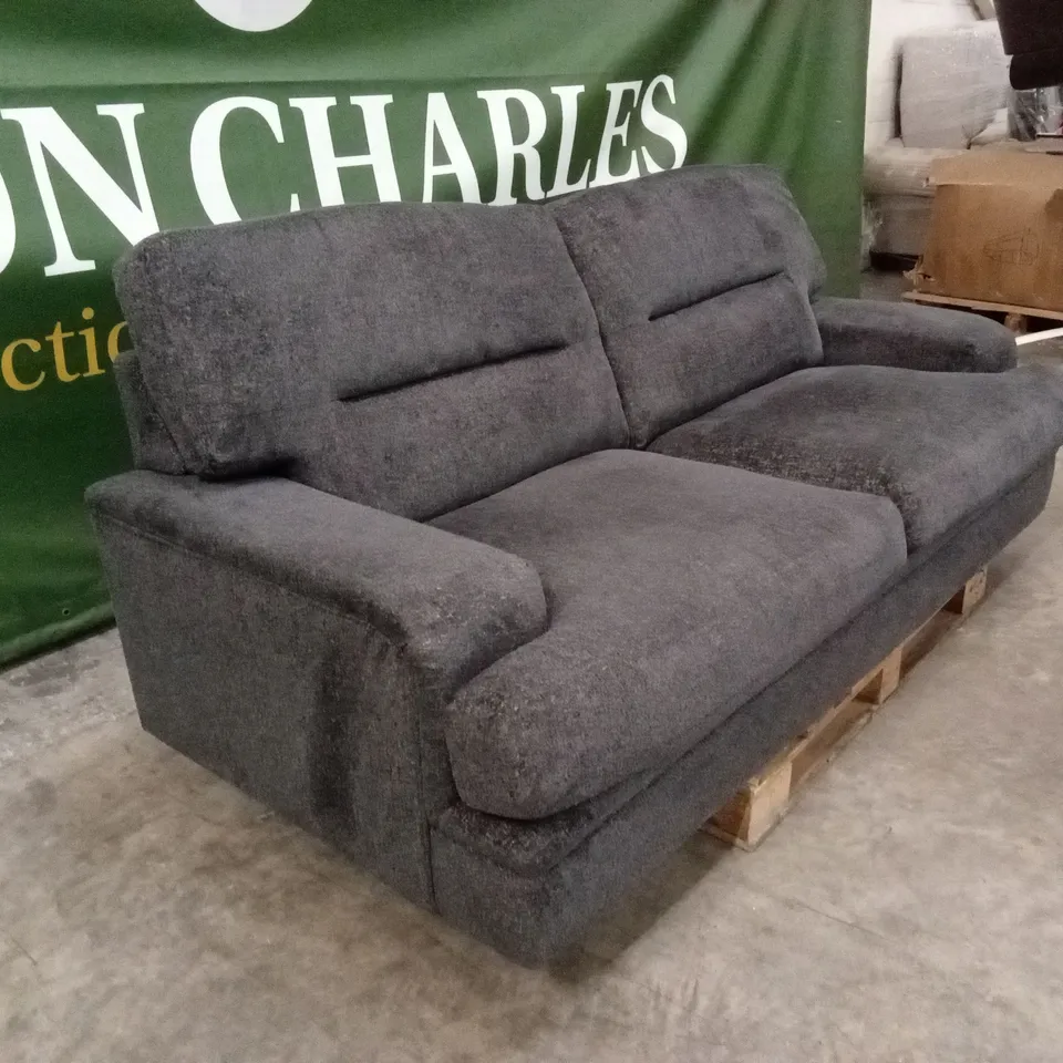 TRIESTE 3 SEATER FABRIC SOFA