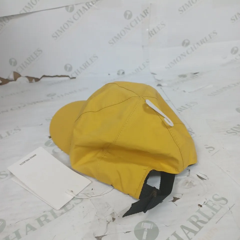 NORSE PROJECTS TECHNICAL SPORTS CAP IN CHROME YELLOW