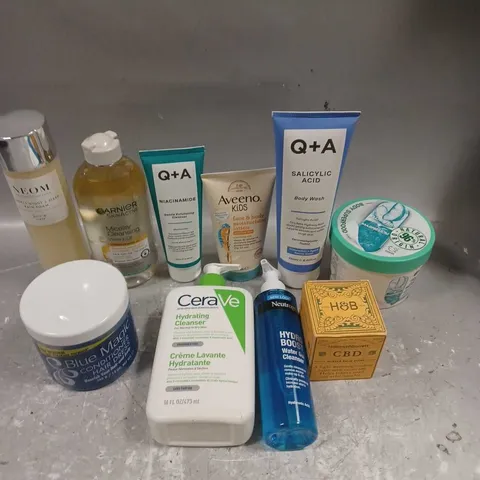 APPROXIMATELY 20 ASSORTED COSMETICS ITEMS TO INCLUDE CBD BALM, WATER GEL CLEANSER, AVEENO KIDS ETC 