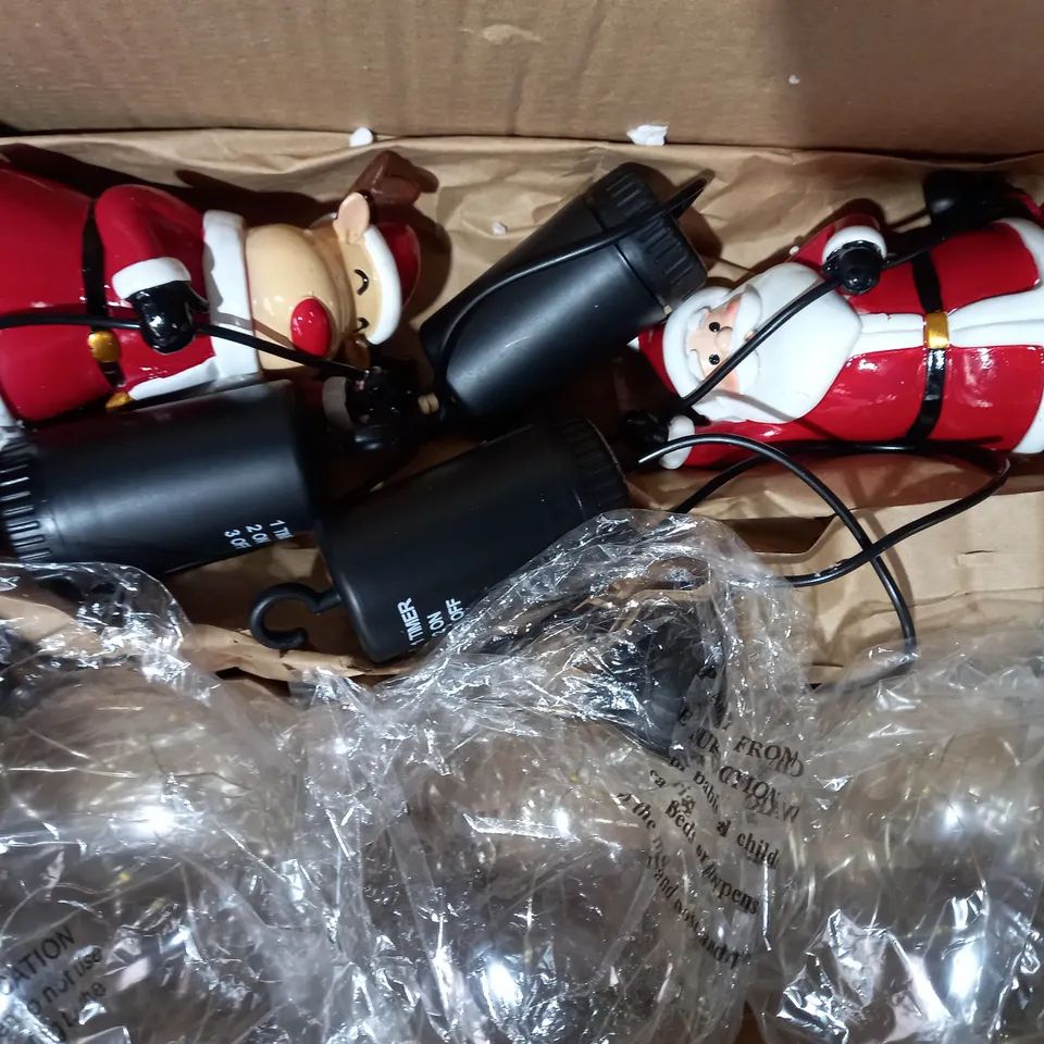 BOXED SANTA EXPRESS DANGLY LEG LIGHT STRAND