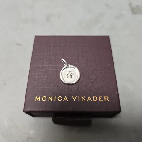 BOXED MONICA VINADER FLY PENDANT