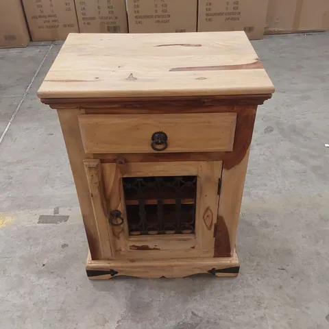 DESIGNER WOODEN 1 DRAWER, 1 DOOR BEDSIDE TABLE