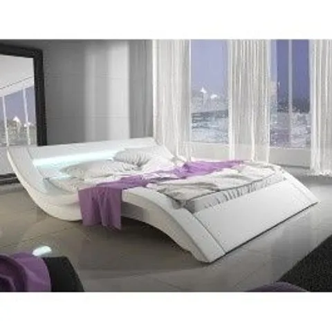 BOXED SIENNA WHITE HEADBOARD (BOX 1 OF 3 ONLY)