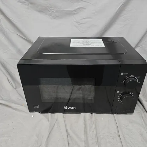 SWAN 20L 700W MANUAL MICROWAVE - BLACK - COLLECTION ONLY 
