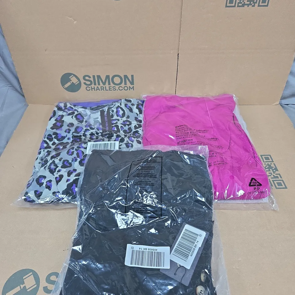 BOX OF APPROXIMATELY 25 ASSORTED CLOTHING ITEMS TO INCLUDE BRENDA EDWARDS, IZABEL LONDON ETC
