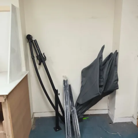 LARGE PARASOL WITH STANDING BASE AND ANGLED STAND