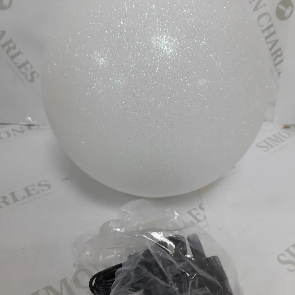 MR CHRISTMAS PRE-LIT ROTATING SPHERE MULTI-COLOUR SNOW FLAKES