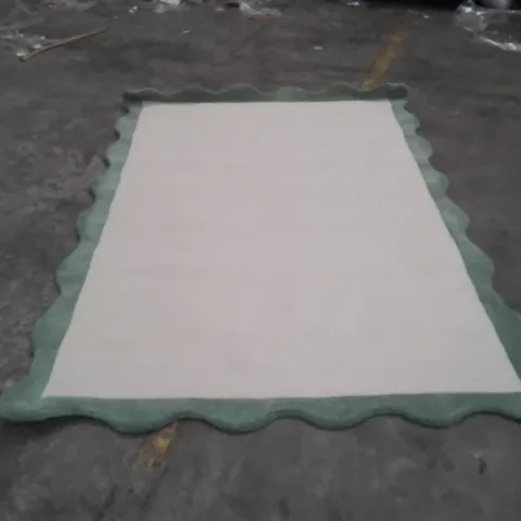 QUALITY DESIGNER AREA RUG - APPROXIMATELY 225X160