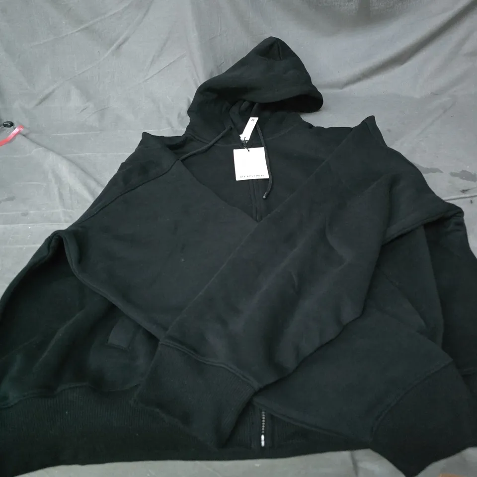BERSHKA BLACK ZIP HOODIE – MEN'S UK XL (EU 42)