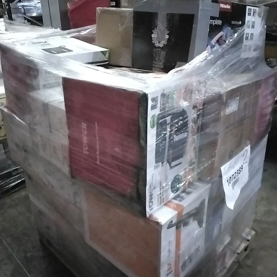 PALLET OF APPROXIMATELY 53 UNPROCESSED RAW RETURN HOUSEHOLD AND ELECTRICAL GOODS TO INCLUDE;