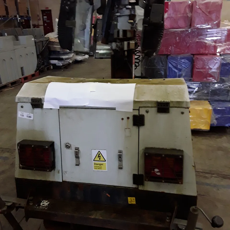 SMC TL-90 MOBILE LIGHTING TOWER