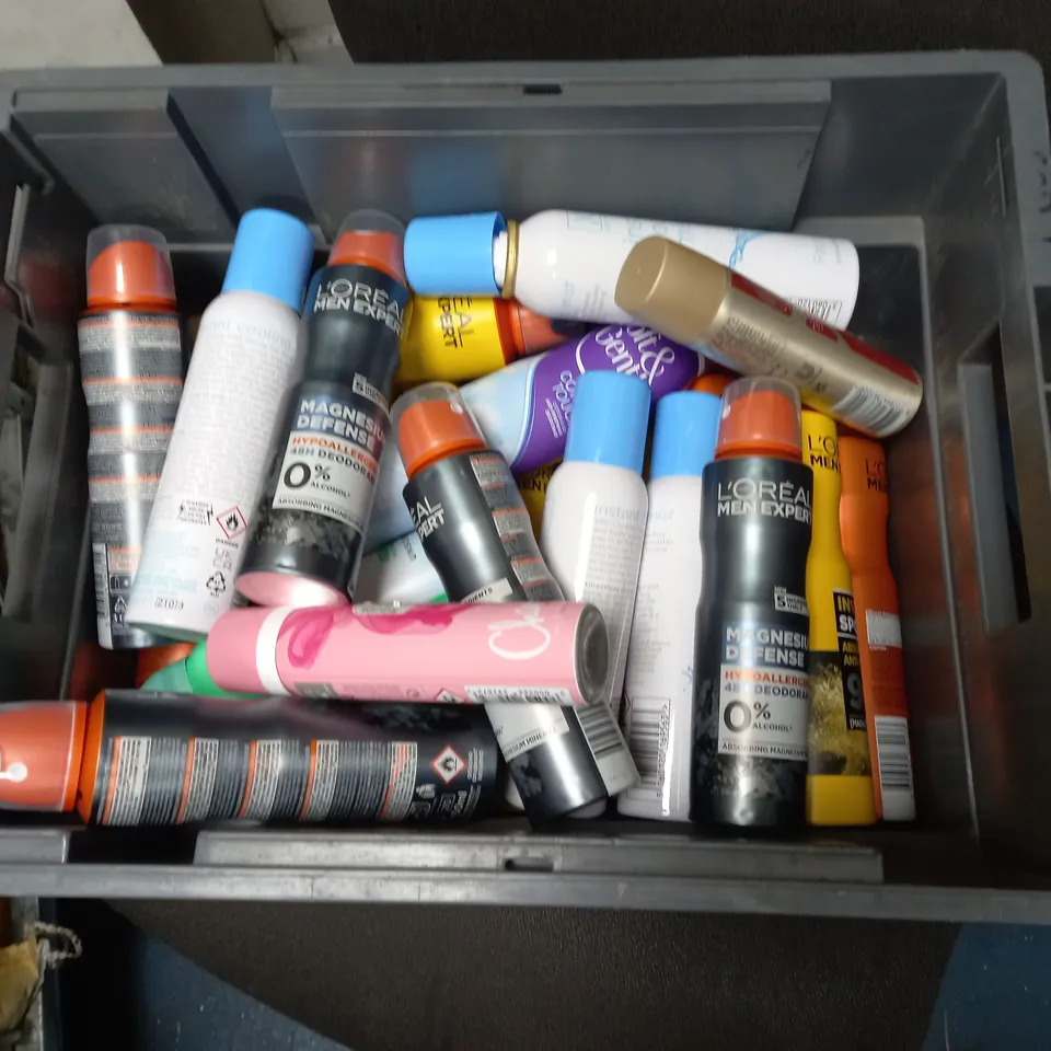 APPROXIMATELY 20 AEROSOL DEODORANT SPRAYS TO INCLUDE SURE, L'OREAL AND SOFT AND GENTLE