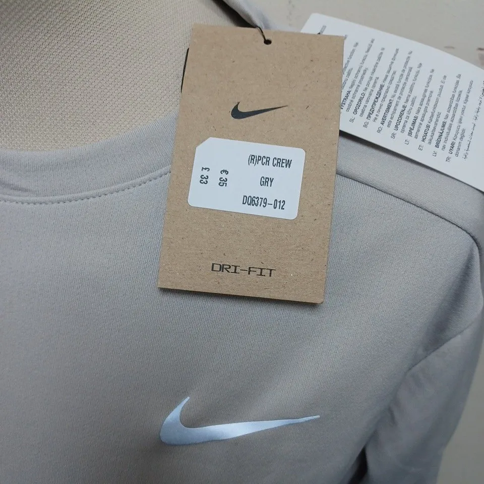 NIKE RUNNING WOMENS LONG SLEEVE TRAINING TOP - M