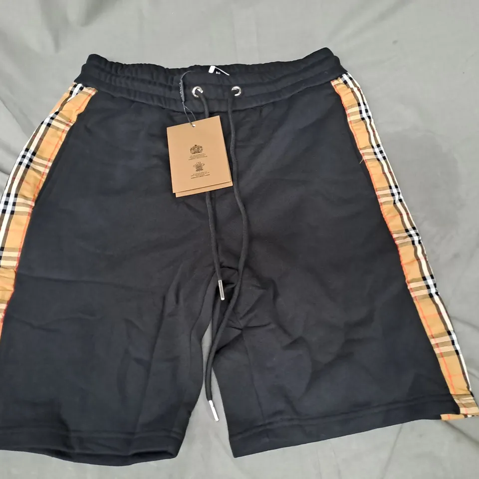 BURBERRY SHORTS IN BLACK SIZE SMALL