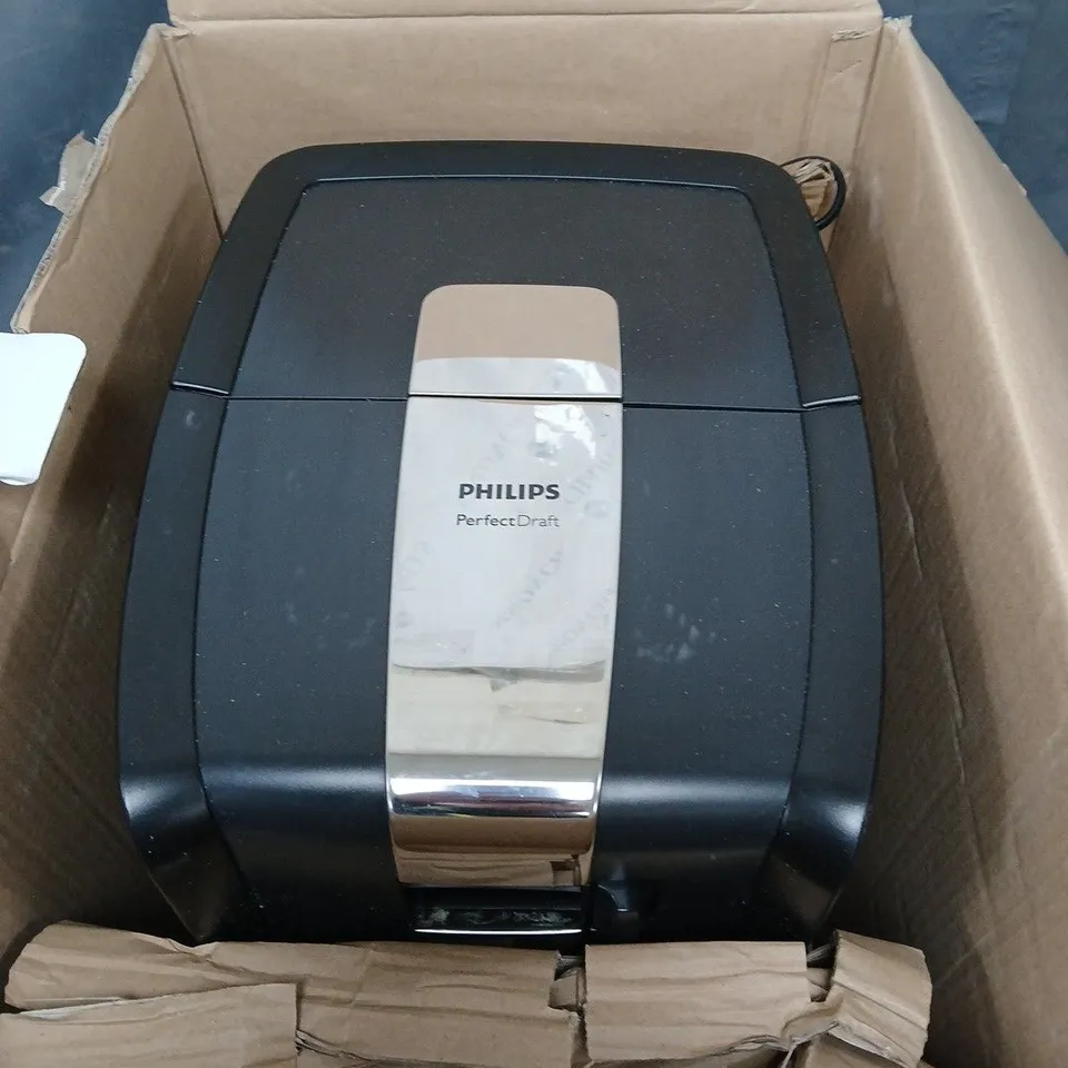 BOXED PHILIPS PERFECT DRAFT BEER POURING SYSTEM