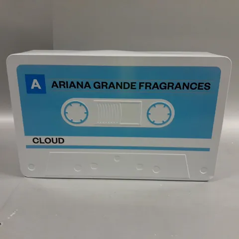 BOXED ARIANA GRANDE - CLOUD EAU DE TOILETTE GIFT SET