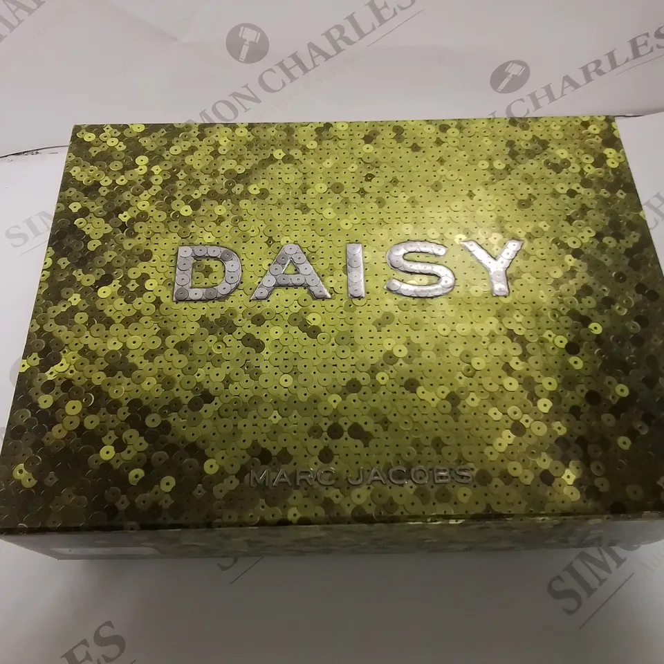 MARC JACOBS DAISY 50ML 3-PIECE FRAGRANCE SET RRP £73