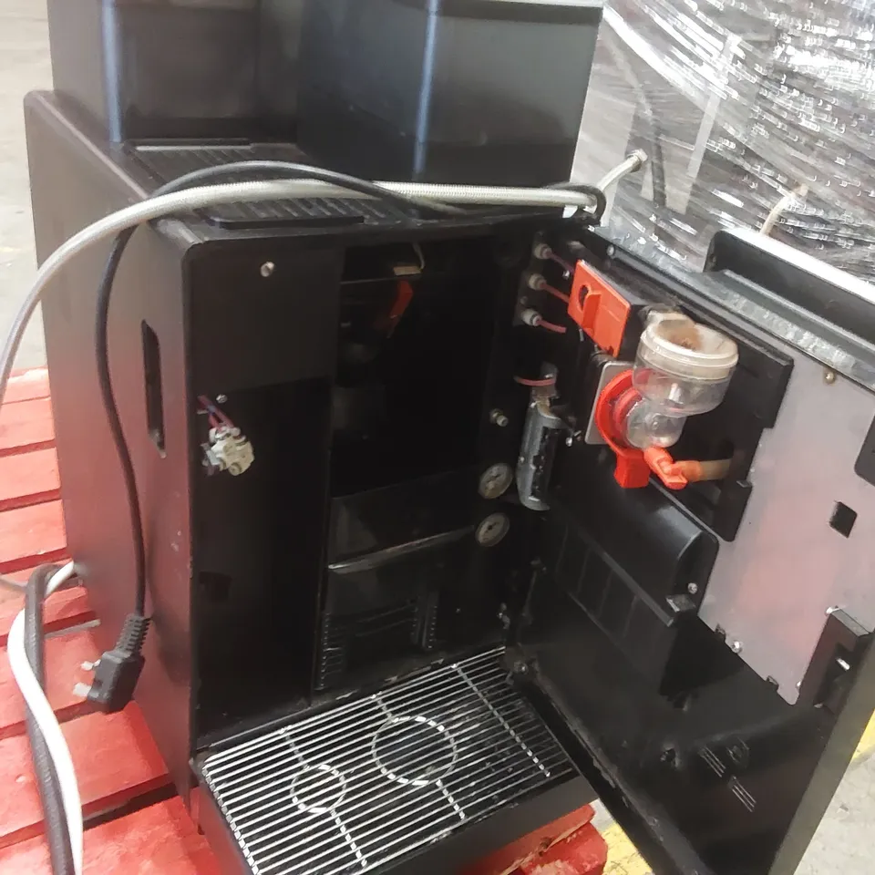 FRANKE A600 COMMERCIAL COFFEE MACHINE