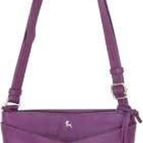 ASHWOOD MULTI STRAP MEDIUM LEATHER CROSSBODY BAG IN WHITE