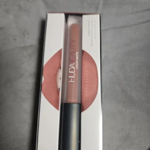 HUDA BEAUTY LIQUID MATTE LIPSTICK – NUDE PINK SHADE 