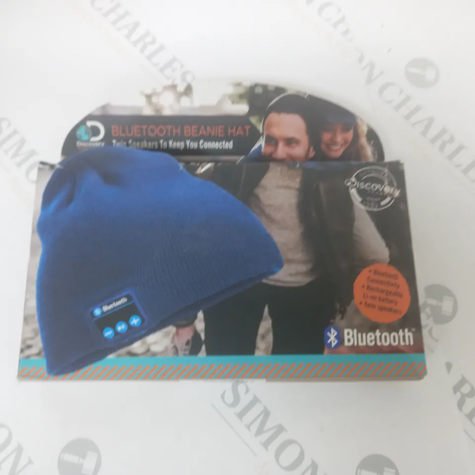 BLUETOOTH BEANIE HAT - BLUE