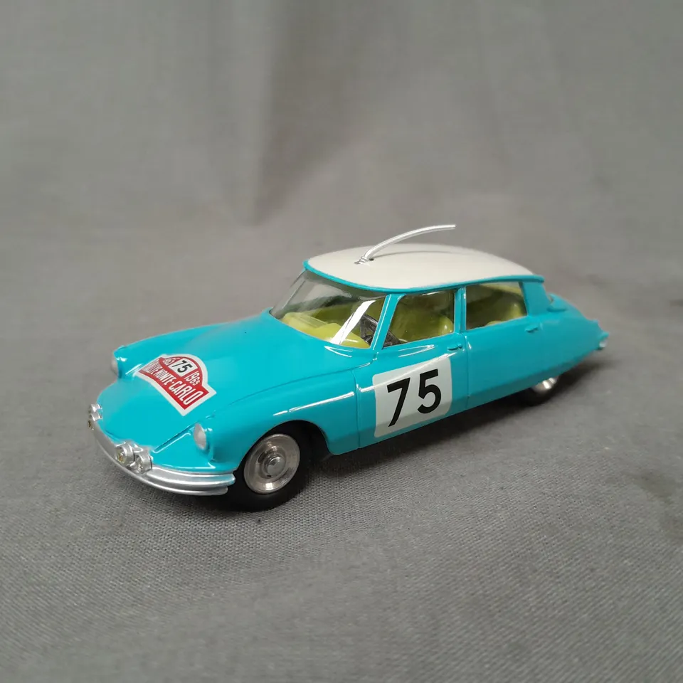 CORGI TOYS - NO 323 CITROEN DS 19 MONTE CARLO BLUE