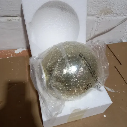 MR CHRISTMAS 8" GLASS CRACKLE SPHERE WITH ROTATING LIGHT