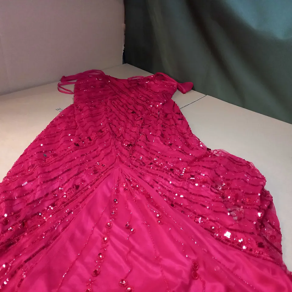 DESIGNER SCARLET RED/BEAD AND SEQUIN DETAILED FLAPPER STYLE MIDI DRESS - SIZE 18