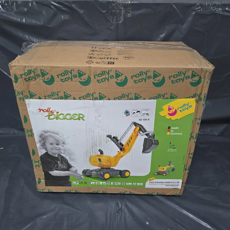 BOXED ROLLY TOYS RIDE-ON ROLLY DIGGER