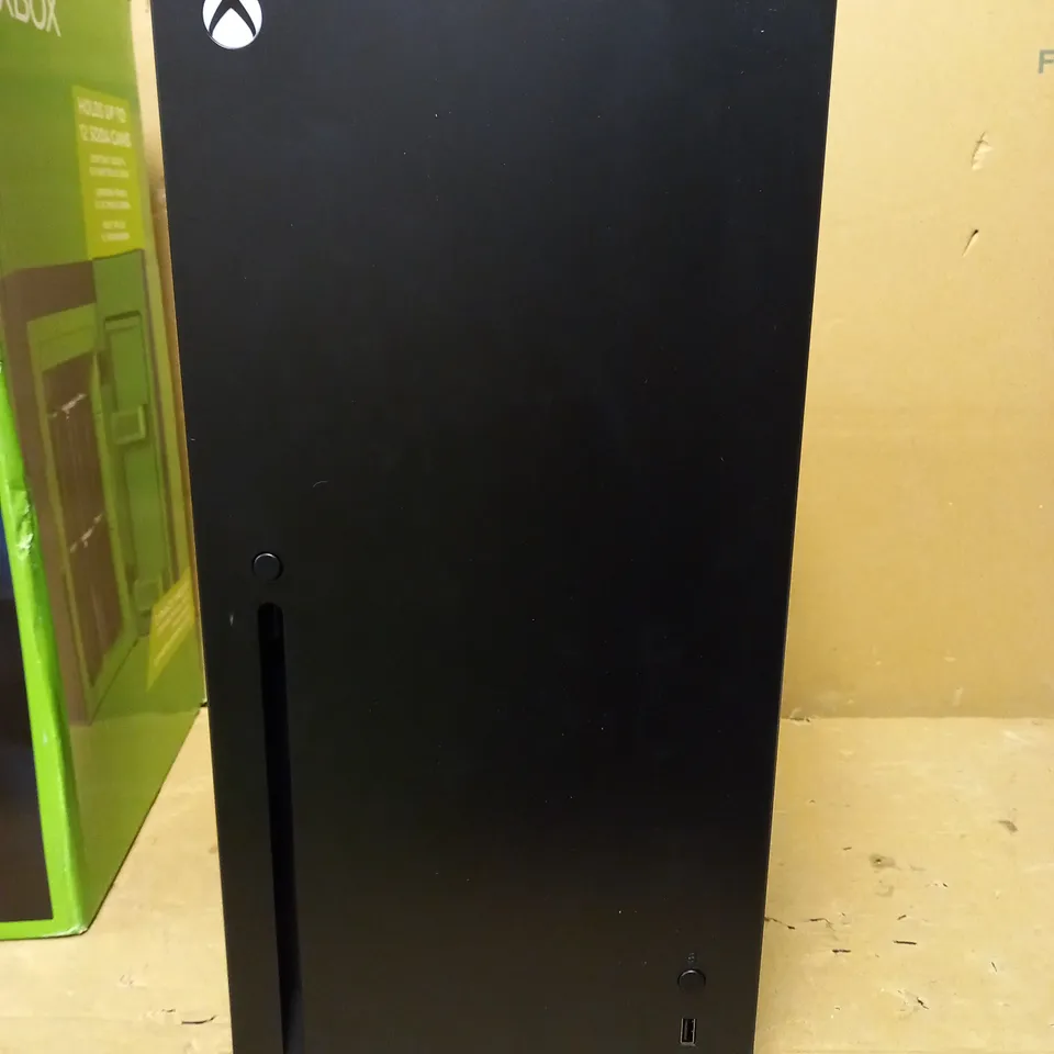 XBOX SERIES X REPLICA MINI FRIDGE THERMOELECTRIC COOLER 1.5:1