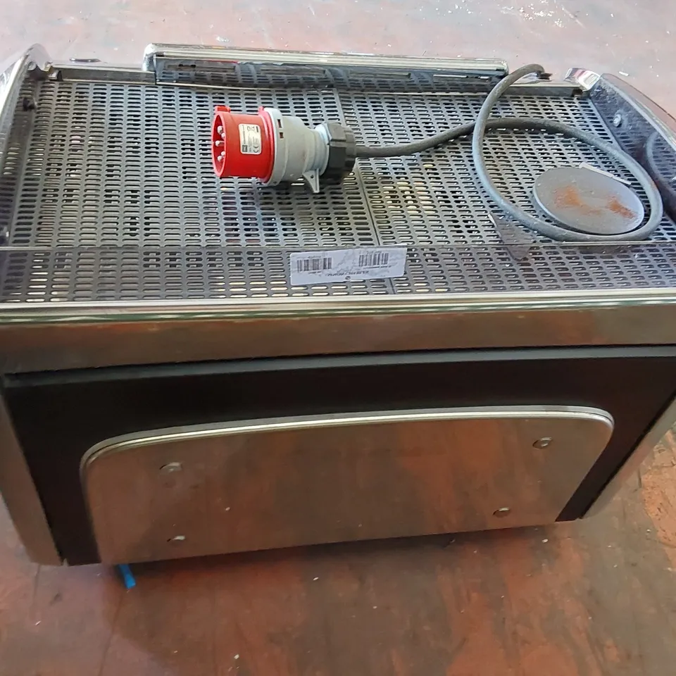 FAEMA EMBLEMA 2 GROUP ESPRESSO MACHINE