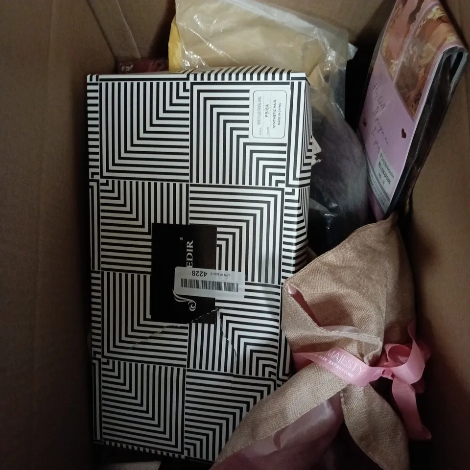 BOX OF APPROXIMATELY 10 WIGS AND HAIR PIECES VARIOUS COLOURS AND STYLES