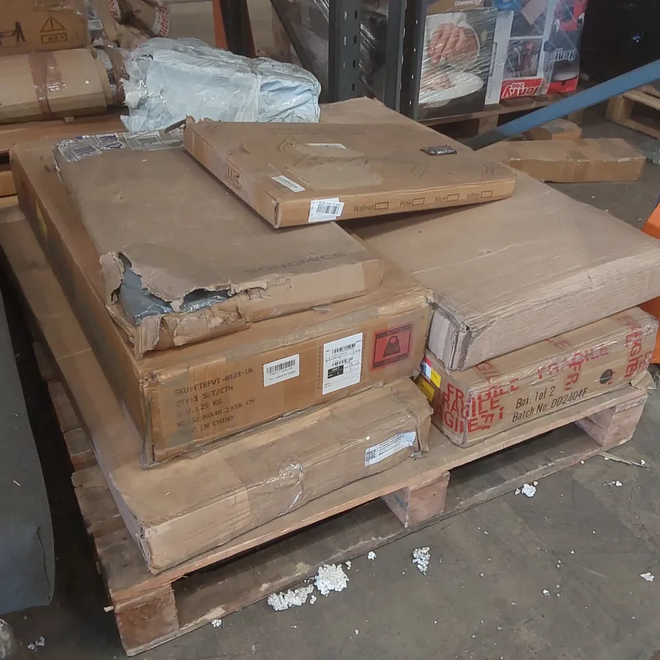PALLET CONTAINING ASSORTED FURNITURE PARTS ECT