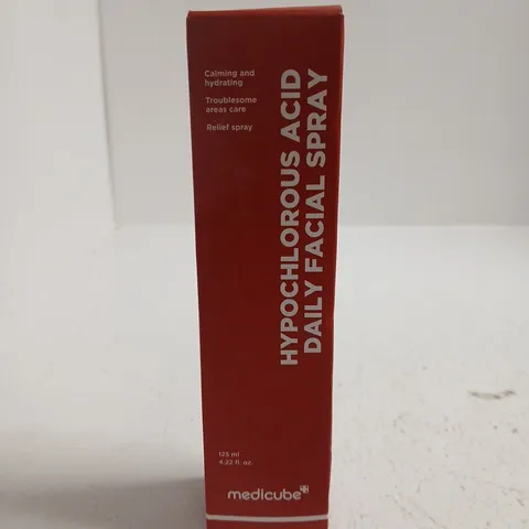 MEDICUBE HYPOCHLOROUS ACID DAILY FACIAL SPRAY – 125 ML